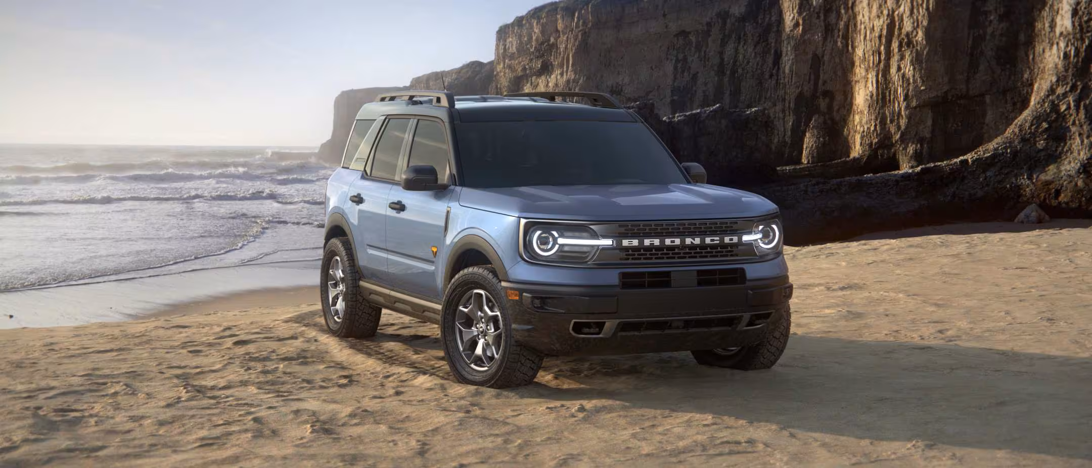 Cotiza Ford Bronco Sport 11 azuregray
