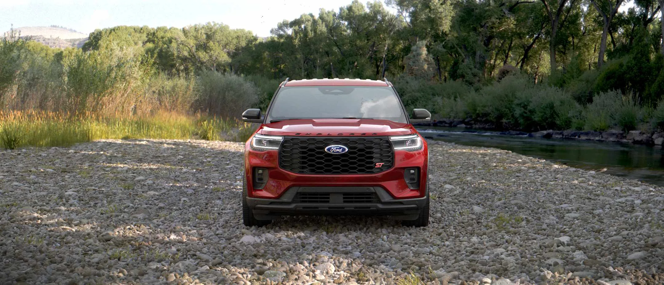 Ford Explorer: SUV de Gran Comodidad, Tecnología y Seguridad. Descubre el interior ajustable de Ford Explorer que ofrece espacio y confort para toda la